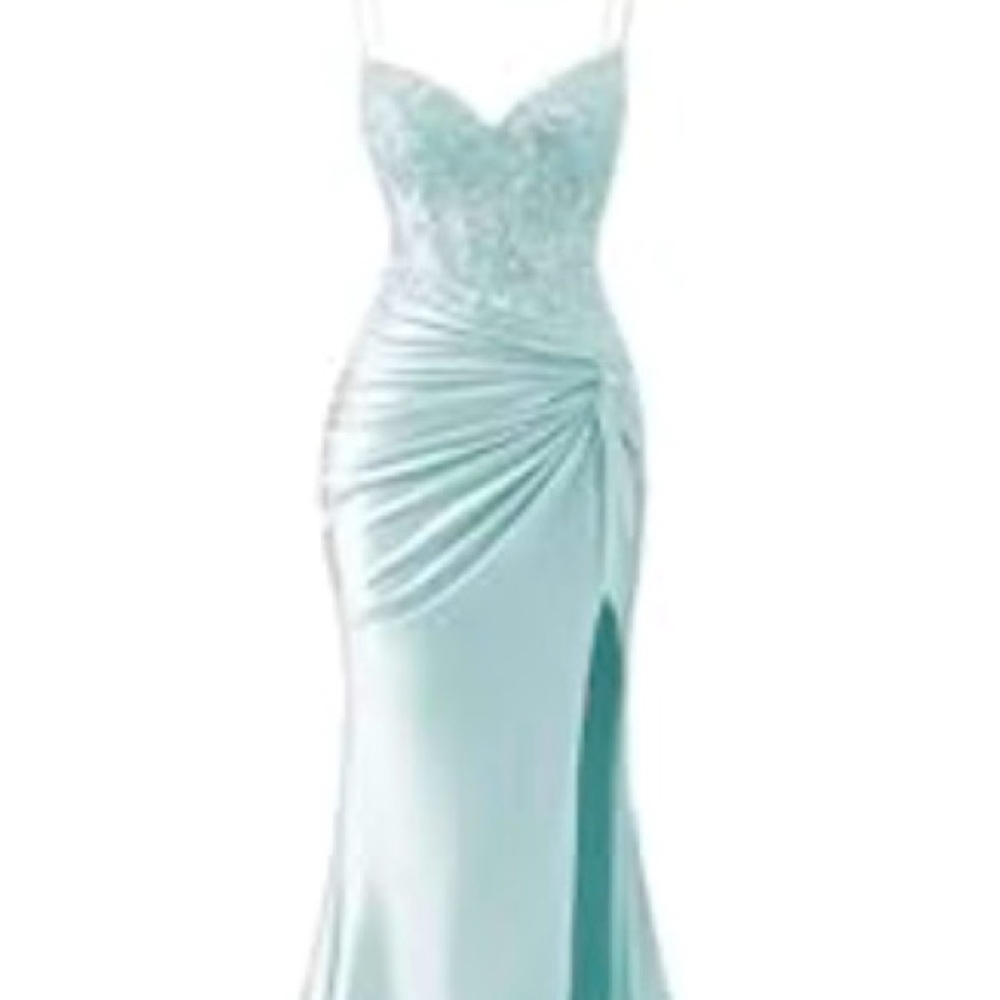Elegant Light Blue Spaghetti Strap Gown